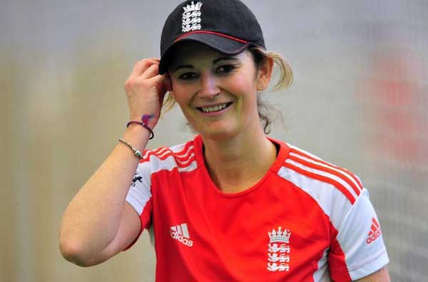 Charlotte Edwards - Female Cricket