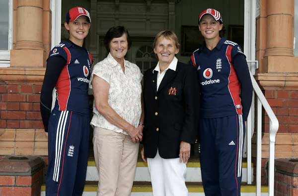 Enid Bakewell & Lynne Thomas with Sarah Taylor & Caroline Atkins in 2008. Pic Credits: Getty Images