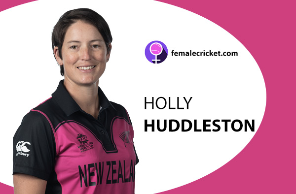 Holly Huddleston. Women's T20 World Cup 2020