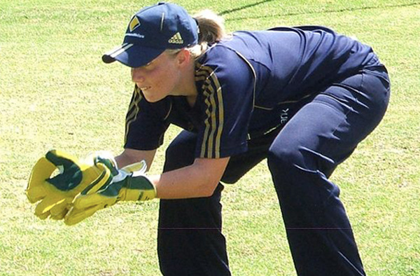 Australian cricket star Alyssa Healy used her downtime caused by COVID-19 to help design cricket gear specifically manufactured for women. Photo by: YellowMonkey (Wikimedia).