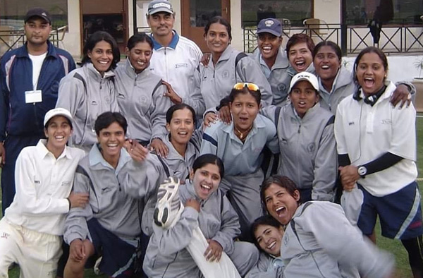 Amita Sharma with her Railways Cricket Team