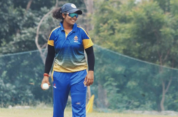 Female Cricket Interviews Divya Gnanananda.