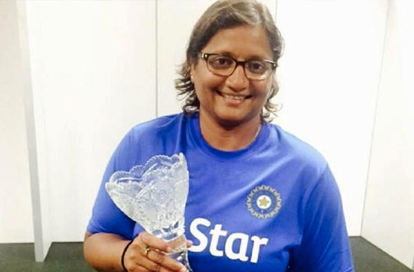 Purnima Rao - Ex jugador de críquet indio y entrenador en jefe