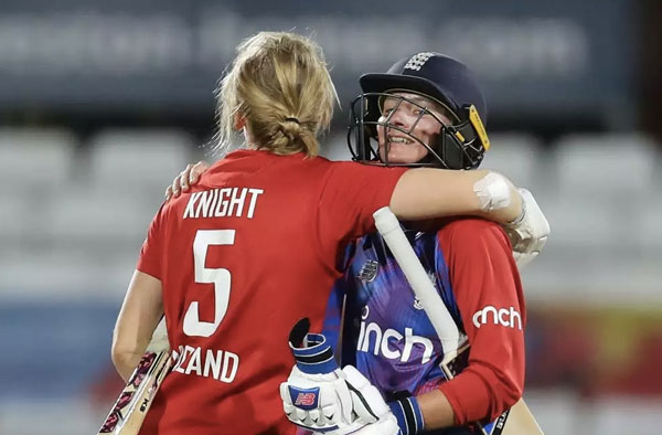 Danielle Wyatt scored a Half-Century in 1st T20I against Australia. PC: Getty Images