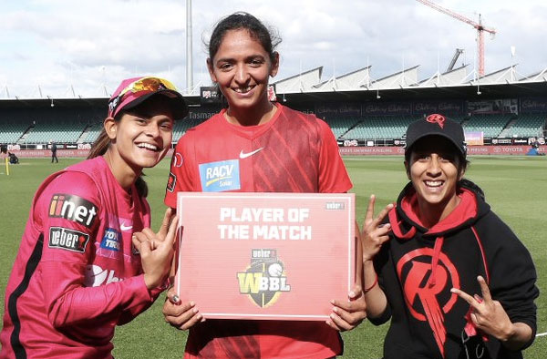 Harmanpreet Kaur awarded as Player of the Match. PC: WBBL/Twitter