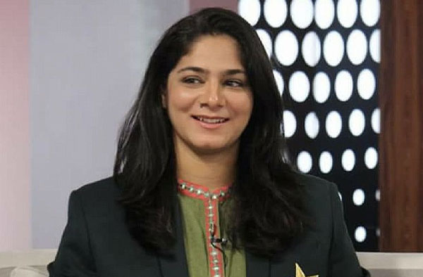 Marina Iqbal - Cricket Commentator 
