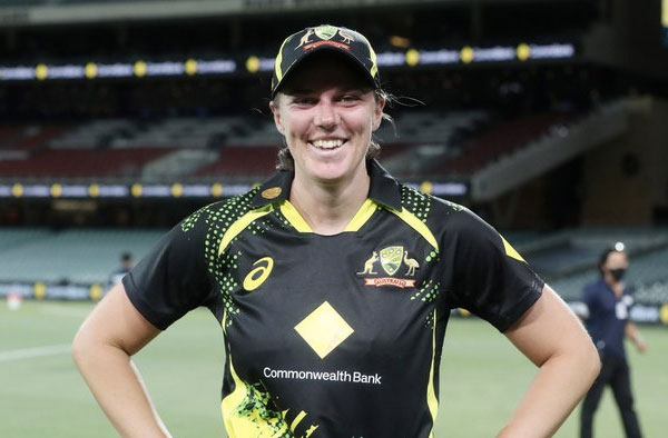 Tahlia McGrath scored 9 Runs, Took 3 Wickets to help Australia record a run-chase victory. PC: AusWomenCricket / Twitter