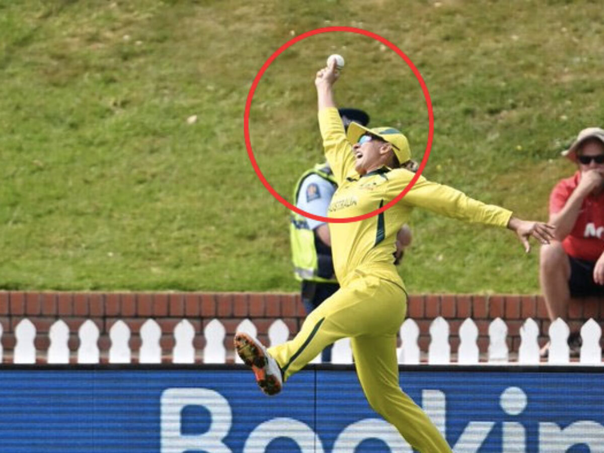 Watch Video Ashleigh Gardener grabs one-handed Stunning Catch against South Africa
