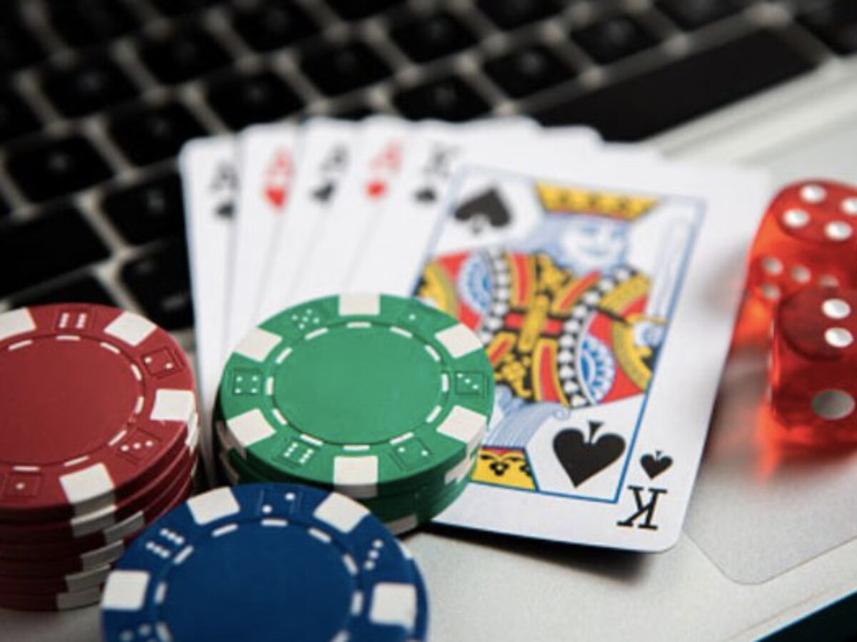 Pourquoi les gens aiment-ils jouer dans les casinos en ligne FR ?