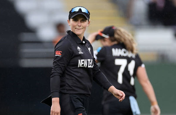 Amelia Kerr tests COVID positive ahead of Commonwealth Games tour