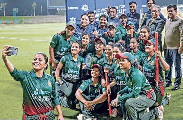 Bangladesh emerged as winners of Women's T20 World Cup Qualifiers 2022. PC: Twitter