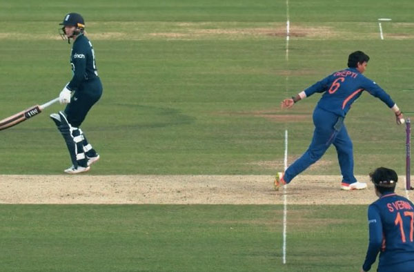 Charlie Dean's run-out by Deepti Sharma sparks controversy on Twitter. PC: Getty Images