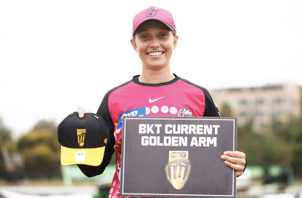 Ashleigh Gardner crowned as Player of the Tournament for WBBL 2022. PC: Getty Images