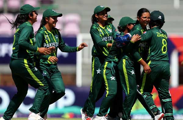 Eyman Fatima’s 65 drives Pakistan to a comfortable 8-wicket win over Rwanda. PC: Getty Images