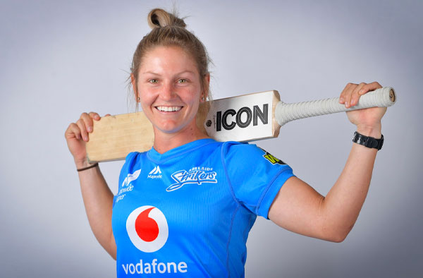Bridget Patterson inks multi-year deal with Adelaide Strikers. PC: Getty