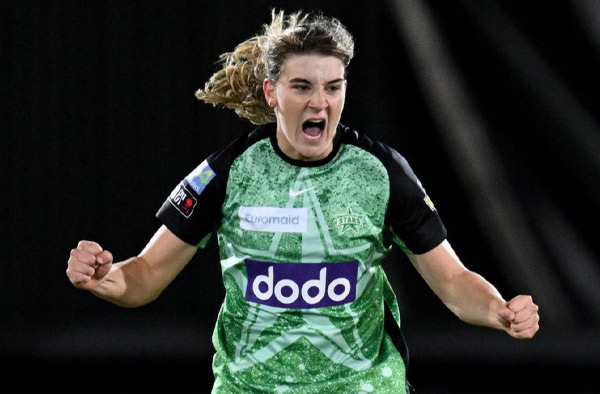 Annabel Sutherland declared Player of the Season for Melbourne Stars