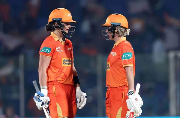 Gujarat Giants secure 2 points on the table, beating RCB in a run-fest