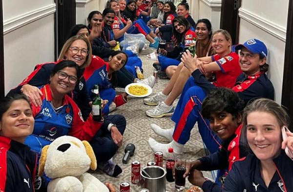 Meg Lanning's Delhi Capitals won hearts with their Post-Match Celebration Picture
