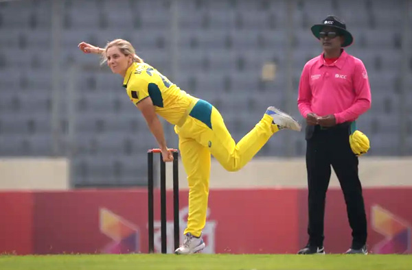 Sophie Molineux's comeback spell helps Australia seal ODI series 2-0 against Bangladesh. PC: Getty
