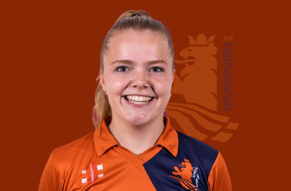 Hannah Landheer for Netherlands. PC: Female Cricket