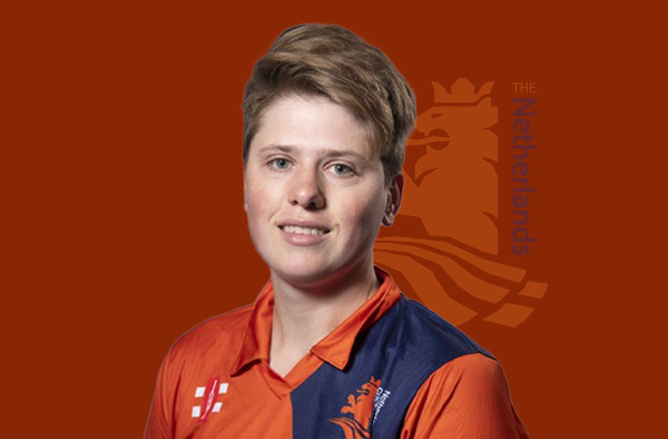 Heather Siegers for Netherlands. PC: Female Cricket