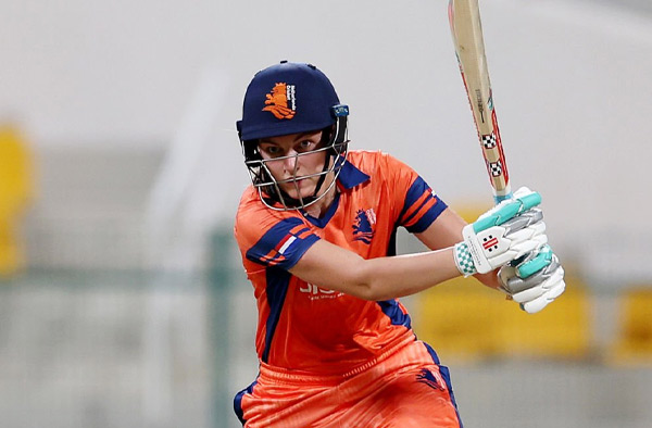 Skipper Babette de Leede leads Netherlands to a thumping victory over Italy in the 1st T20