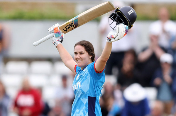 Nat Sciver-Brunt’s 9th ODI Century gives England a thumping 178-run victory against Pakistan