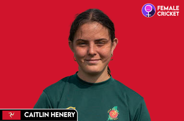 Caitlin Henery on FemaleCricket.com