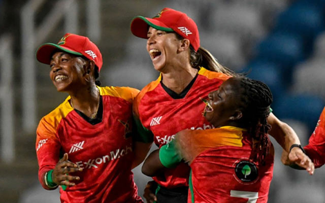 Erin Burns grabs a stunning flying catch to light up Women's CPL 2024 Opener. PC: Getty