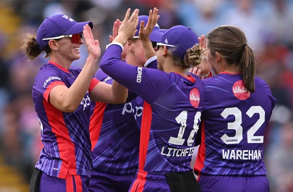 Watch Highlights Annabel Sutherland and Kate Cross propel Northern Superchargers to 46-Run victory over Manchester Originals. PC: Getty