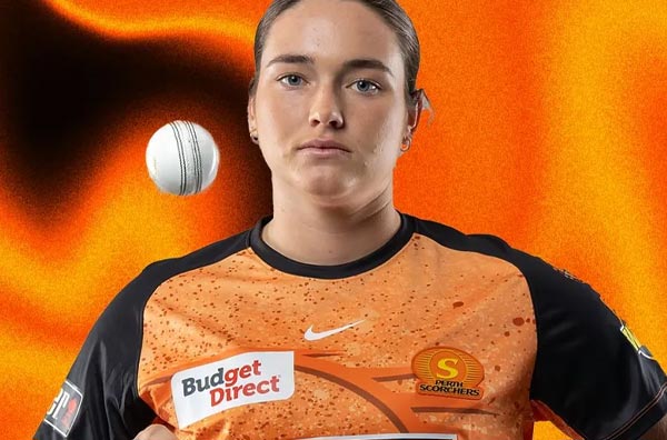 Chloe Ainsworth extends contract with Perth Scorchers ahead of WBBL 2024. PC: Perth Scorchers