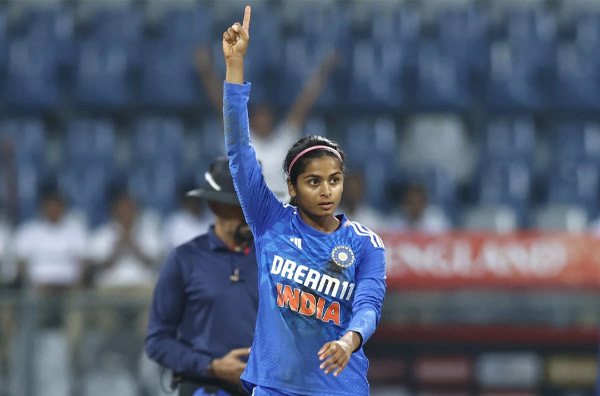 I had this dhak dhak wala heartbeat because this is my first World Cup - Shreyanka Patil. PC: Getty