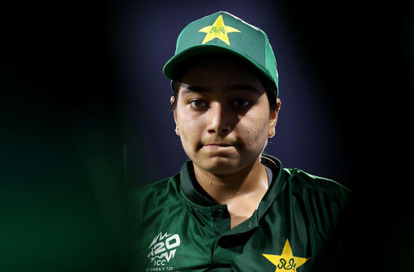 Pakistan Captain Fatima Sana Mourns the Loss of Her Father, Returns to Karachi on Thursday. PC: Getty