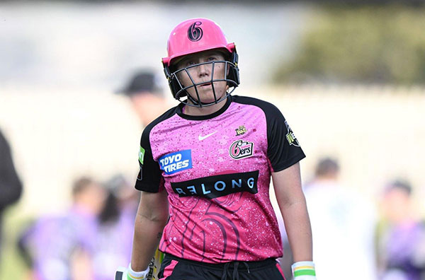 Alyssa Healy ruled out of remainder of WBBL10 due to knee injury