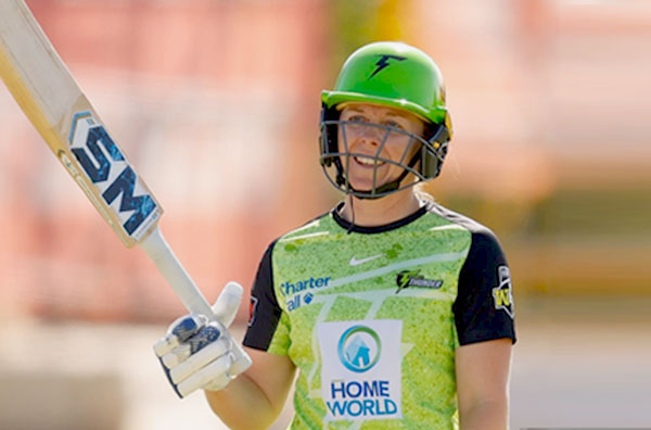 Heather Knight, spinners help Thunder come out on top in the Sydney Derby