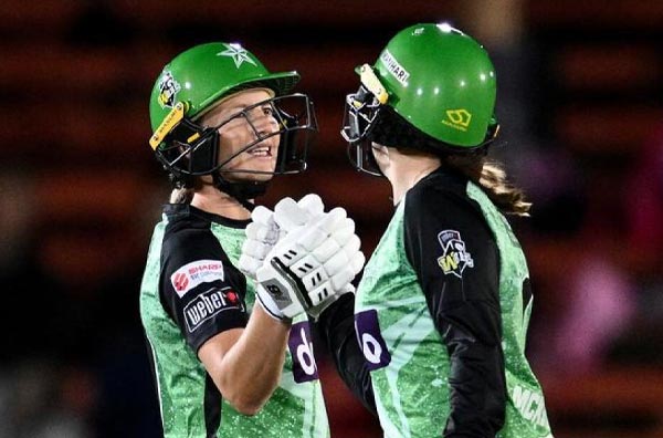 Meg Lanning and Rhys McKenna’s fifty help Melbourne Stars' pick their maiden victory in WBBL10 Season