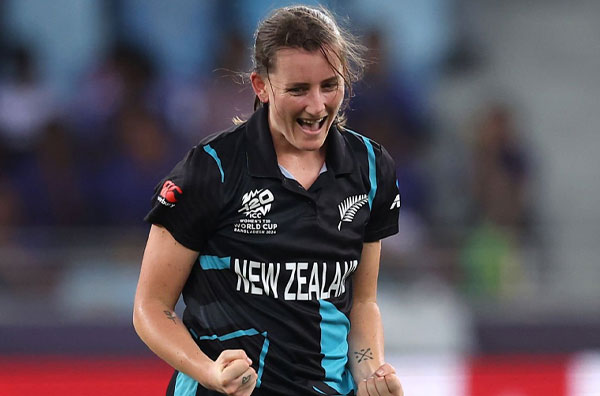 Rosemary Mair replaces Chloe Tryon at the Hobart Hurricanes for the remainder of WBBL 2024