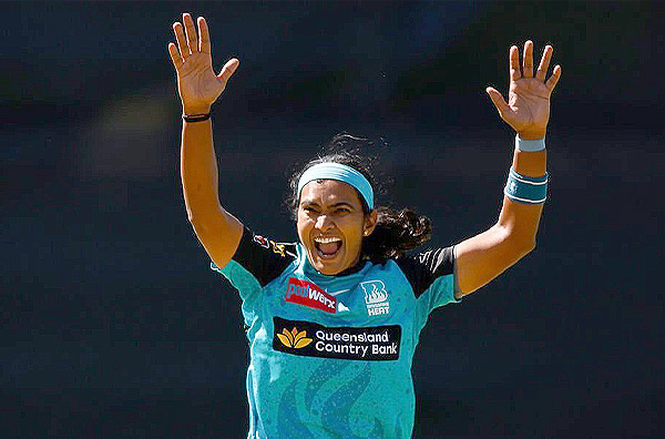 Shikha Pandey signs up with Canterbury Magicians for 2024-25 Women's Super Smash