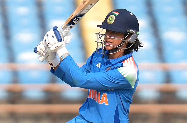 Smriti Mandhana completes 4000 ODI Runs, becomes 2nd Indian after Mithali Raj to achieve the feat