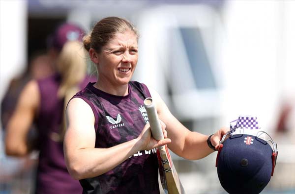 Recovering Heather Knight Aims for 2025 World Cup Comeback, Talks Leadership Transition