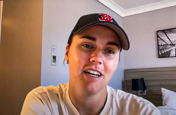 Nat Sciver-Brunt on the UnderTheLid Podcast