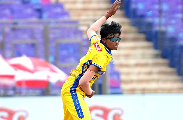 Nidhi Mahto Claims Five-For as Central Delhi Queens Thump East Delhi Riders in Low-Scorer