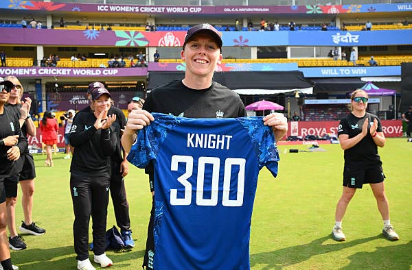 Heather Knight becomes only the 3rd English player to 300 Internationals