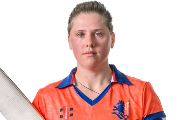 Former Netherlands Captain Heather Siegers Announces Retirement from International Cricket