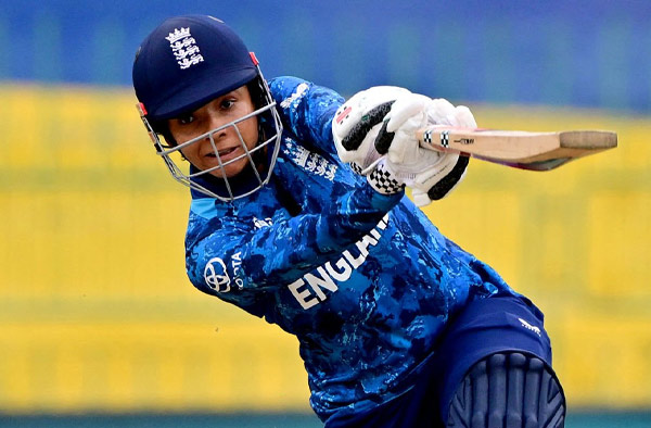 England's Sophia Dunkley Completes 1000 ODI Runs