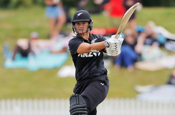 Suzie Bates Scripts History with 350th International Appearance for New Zealand