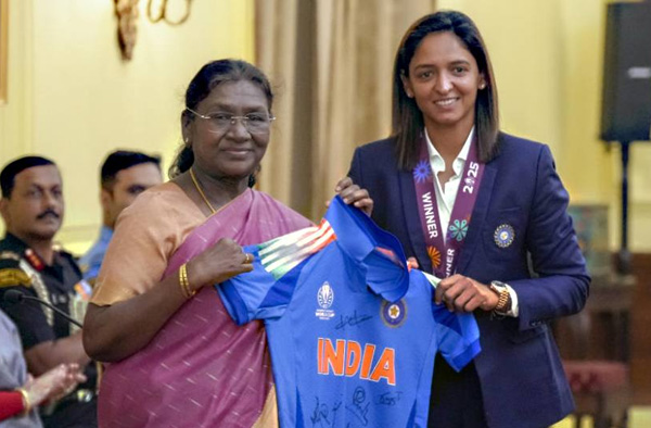 Members of India Women's Cricket Team Honored by President Murmu at Rashtrapati Bhavan