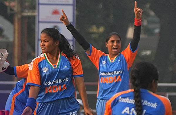 Anekha Devi’s 64 Triumphs Over Mehreen Ali's Fifty as India Defeat Pakistan by 8 Wickets