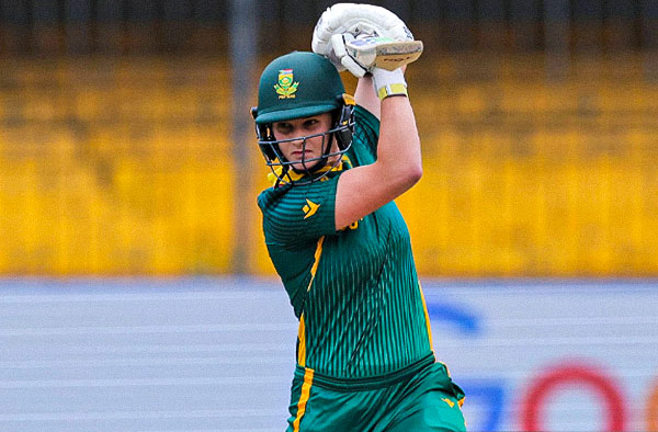 Laura Wolvaardt (South Africa, 2025/26) - 571 Runs