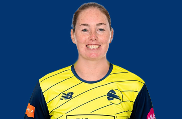 Leggie Amanda-Jade Wellington Signs for Hampshire ahead of the 2026 Season